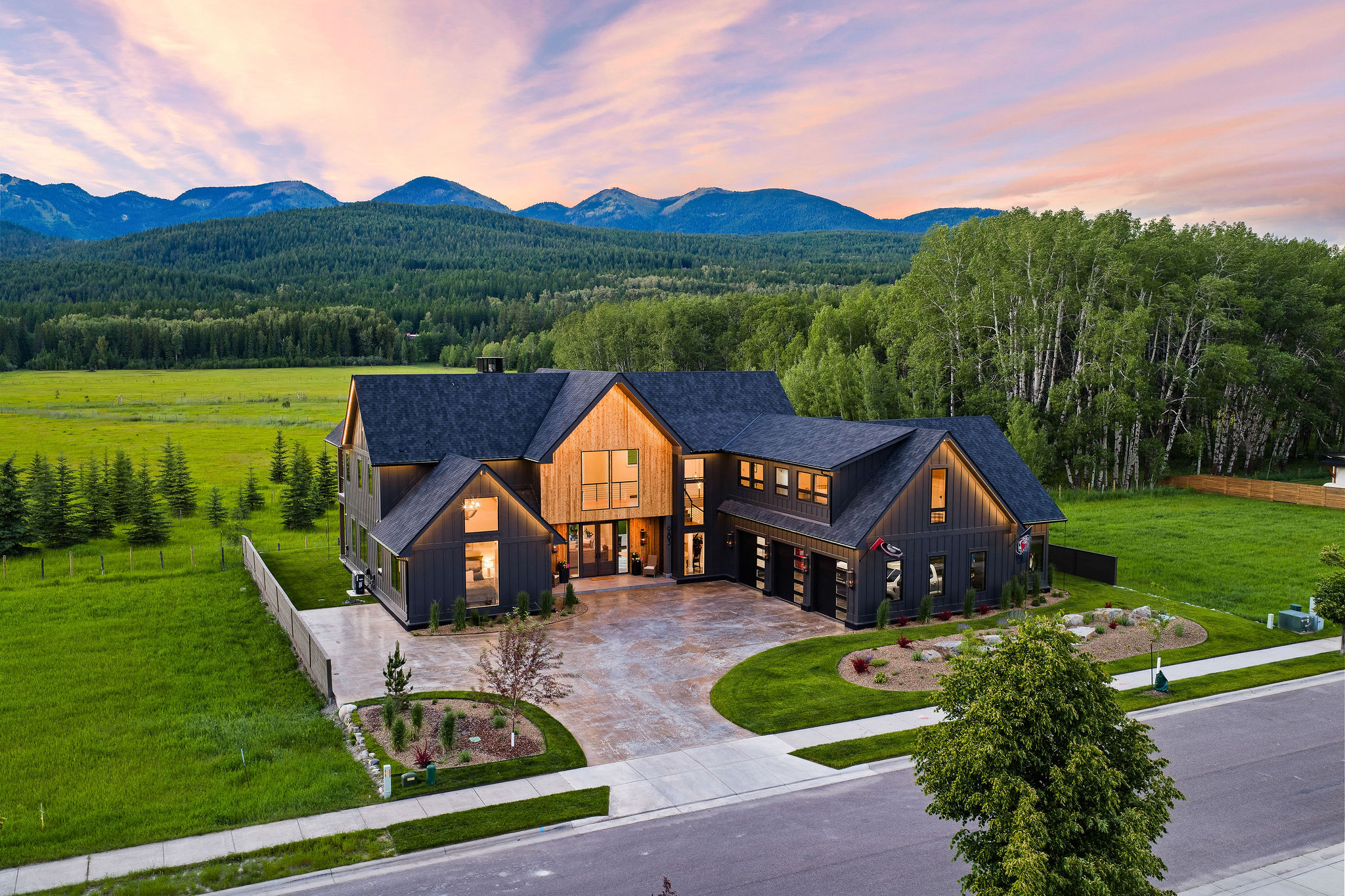 983 Preserve Parkway