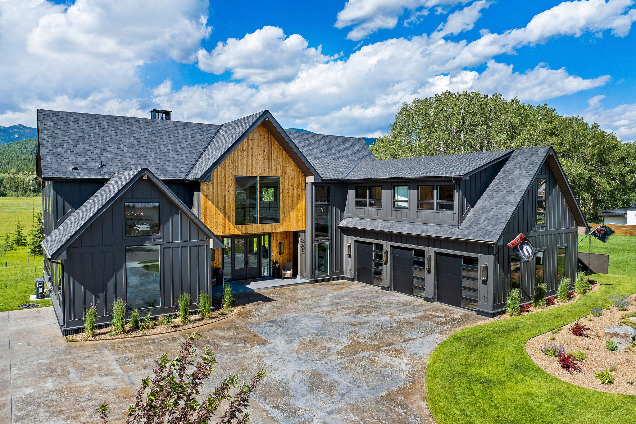 983 Preserve Parkway
