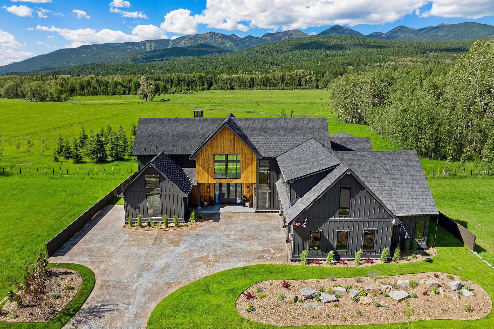 983 Preserve Parkway