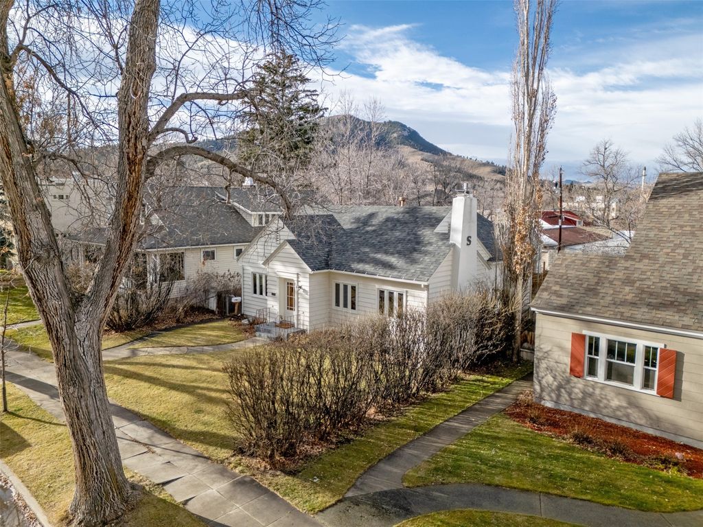 Photo of 658 N Warren Street, Helena, MT 59601 (MLS # 30062082)