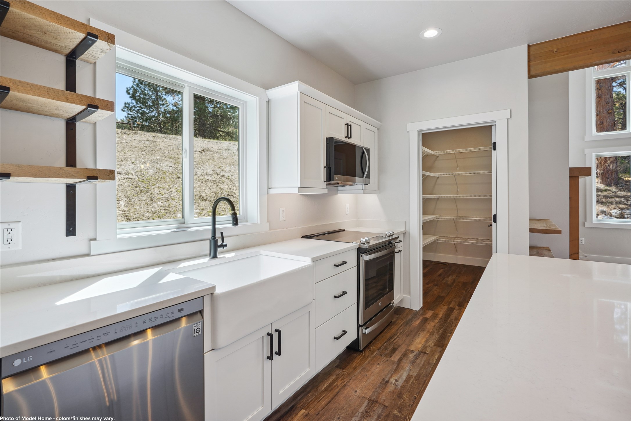 28 Stoney Brook Drive B