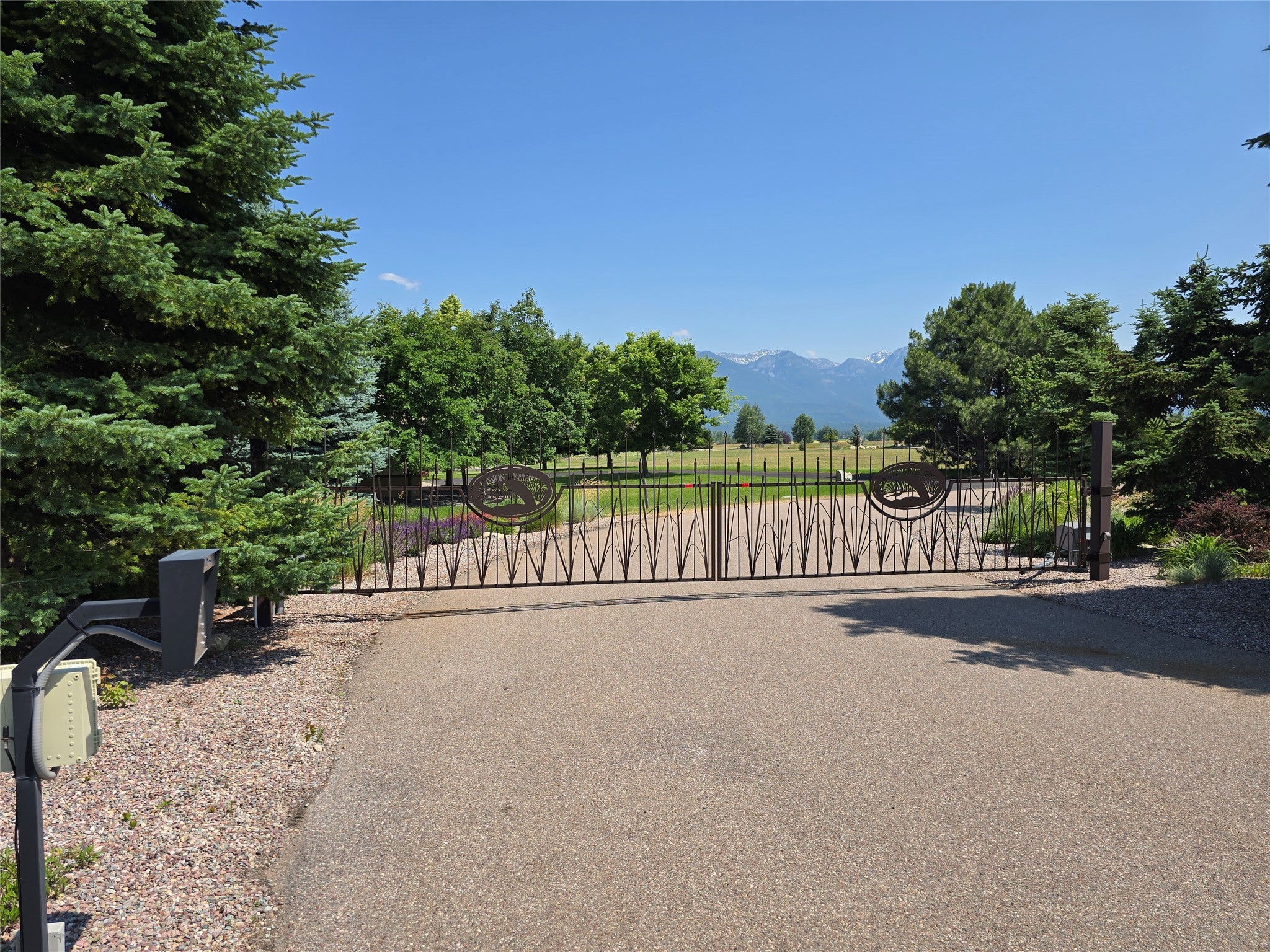 238 Red Tail Road