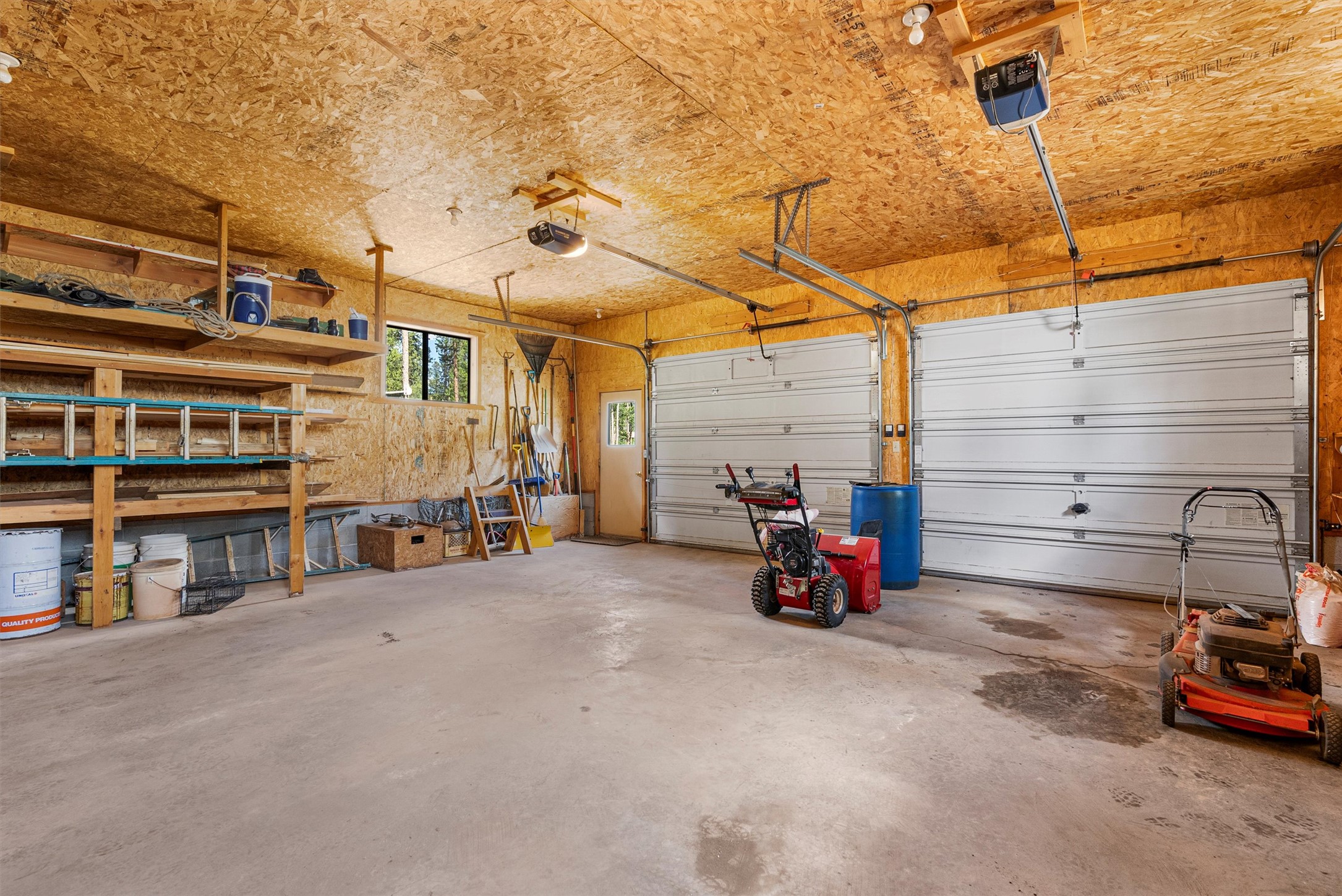 Sula, Montana 59871, United States, 2 Bedrooms Bedrooms, ,1 BathroomBathrooms,Residential,Active,155965