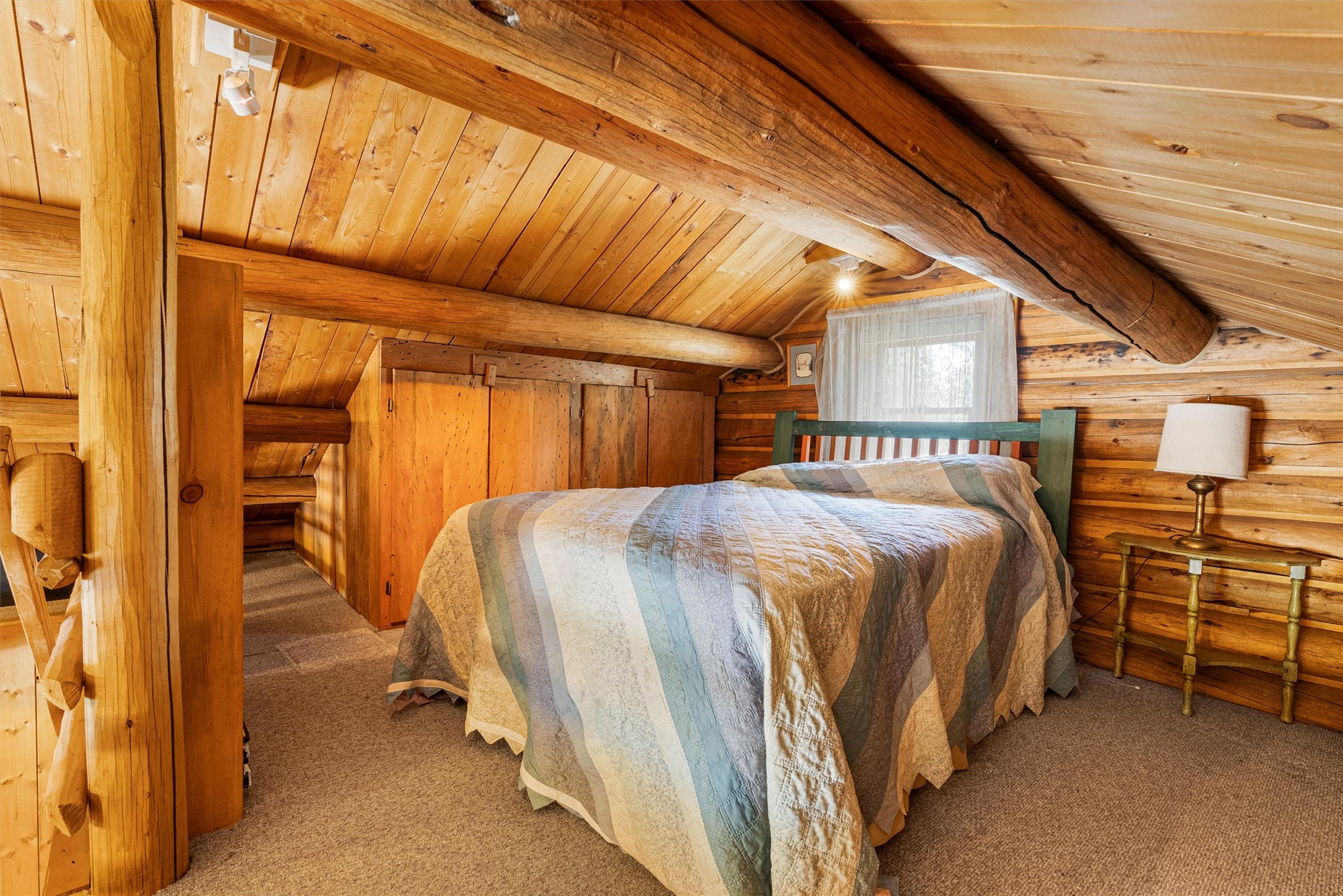 Sula, Montana 59871, United States, 2 Bedrooms Bedrooms, ,1 BathroomBathrooms,Residential,Active,155965