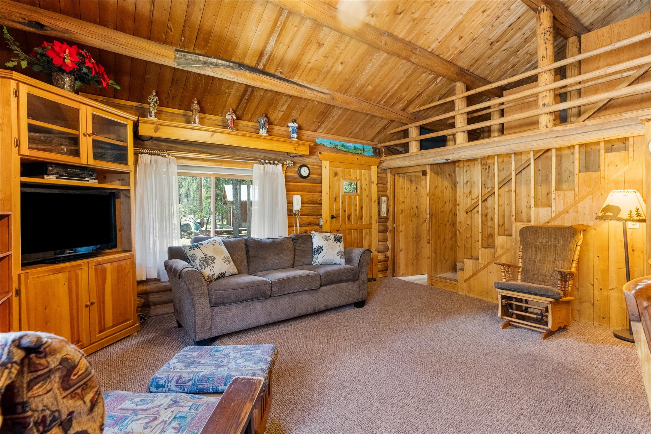 Sula, Montana 59871, United States, 2 Bedrooms Bedrooms, ,1 BathroomBathrooms,Residential,Active,155965