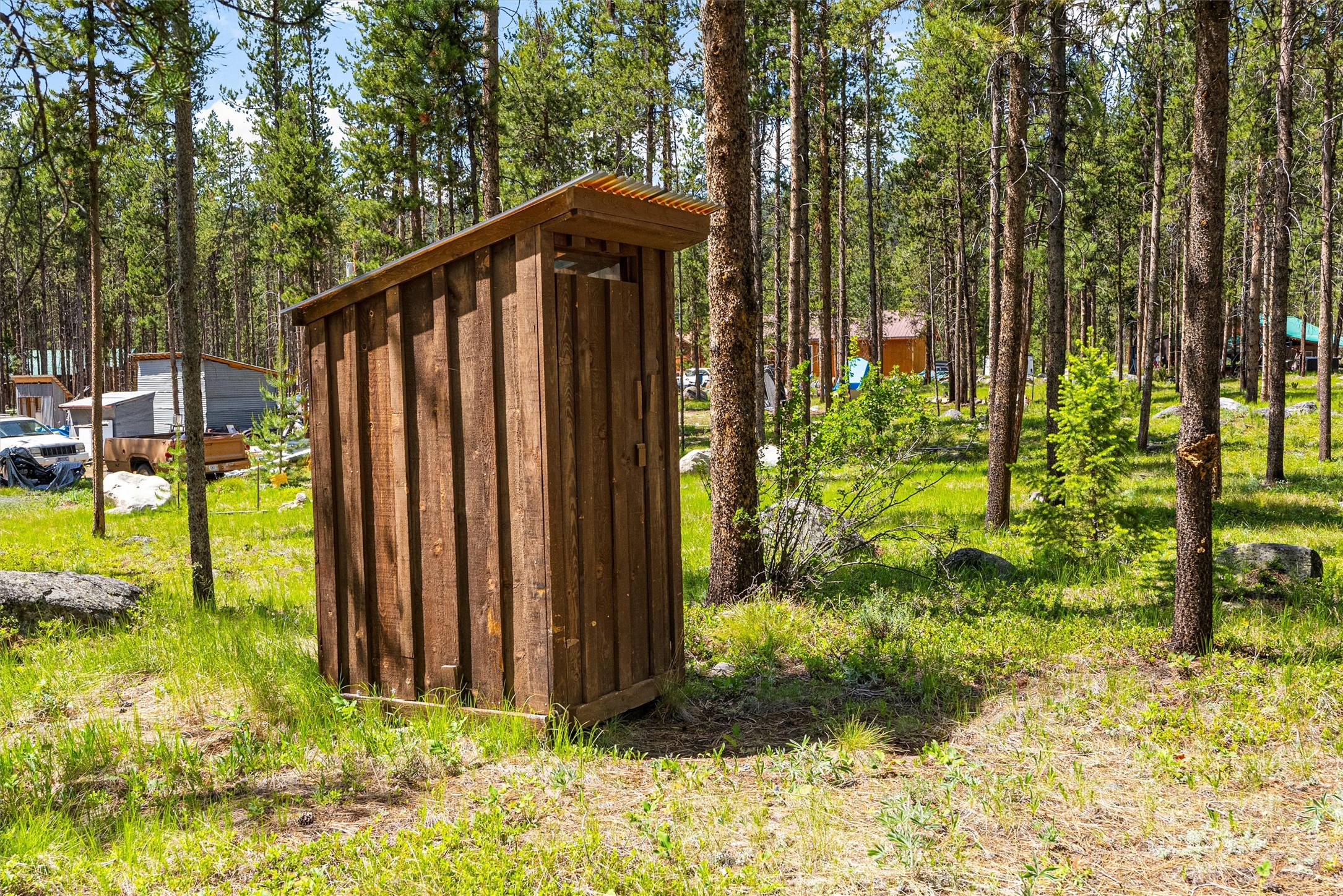 Sula, Montana 59871, United States, 2 Bedrooms Bedrooms, ,1 BathroomBathrooms,Residential,Active,155965