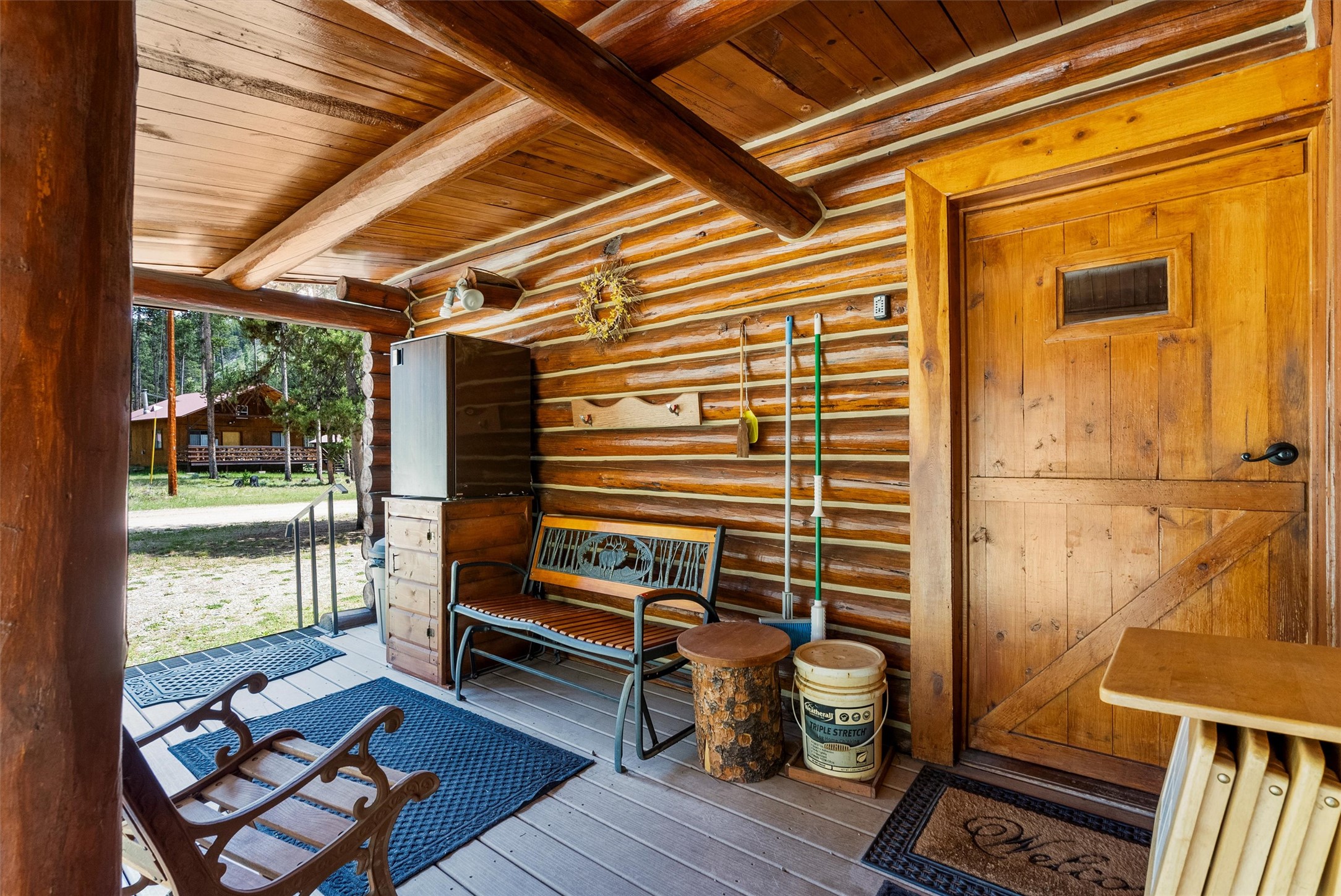 Sula, Montana 59871, United States, 2 Bedrooms Bedrooms, ,1 BathroomBathrooms,Residential,Active,155965