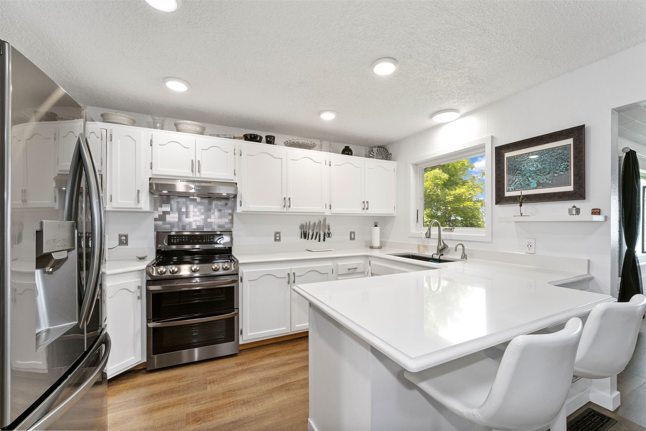 Polson, Montana 59860, United States, 4 Bedrooms Bedrooms, ,3 BathroomsBathrooms,Residential,Active,151866