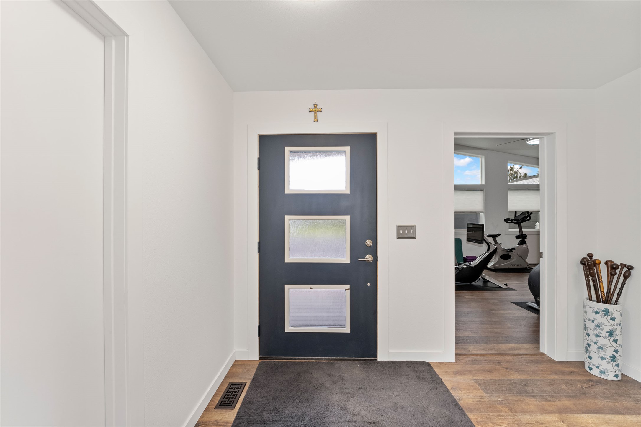 Polson, Montana 59860, United States, 4 Bedrooms Bedrooms, ,3 BathroomsBathrooms,Residential,Active,151866