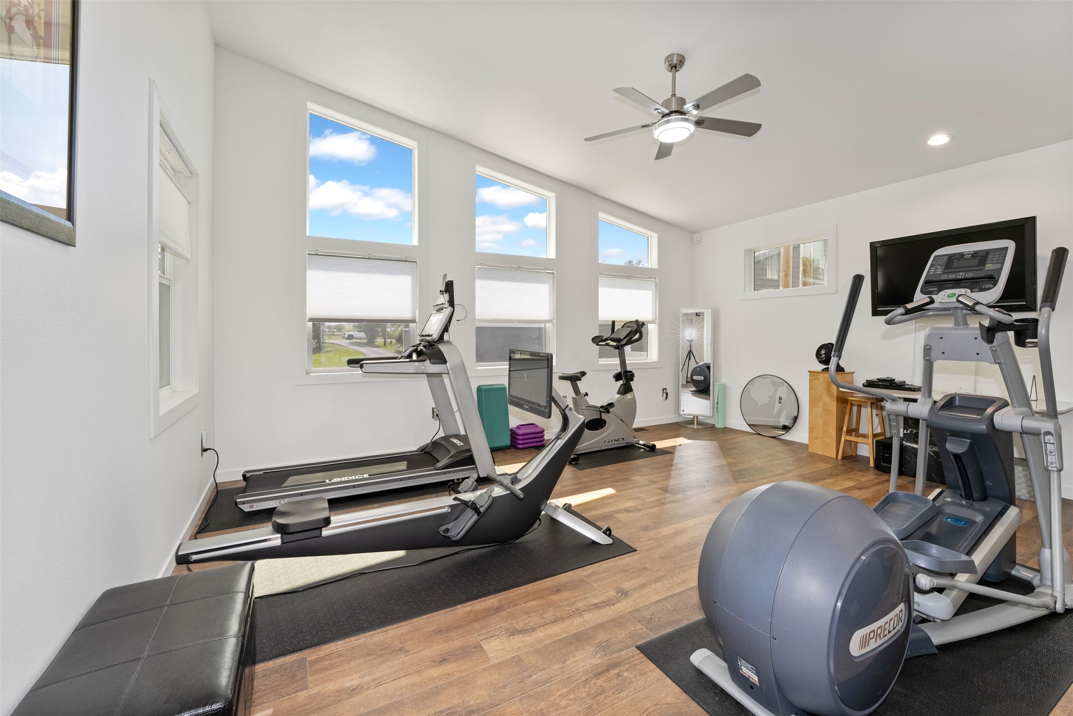 Polson, Montana 59860, United States, 4 Bedrooms Bedrooms, ,3 BathroomsBathrooms,Residential,Active,151866