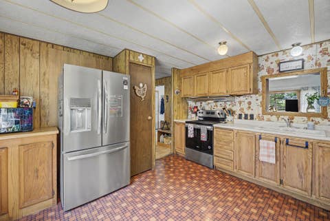 Tiny photo for 5580 Black Bear Road, Helena, MT 59602 (MLS # 30076806)