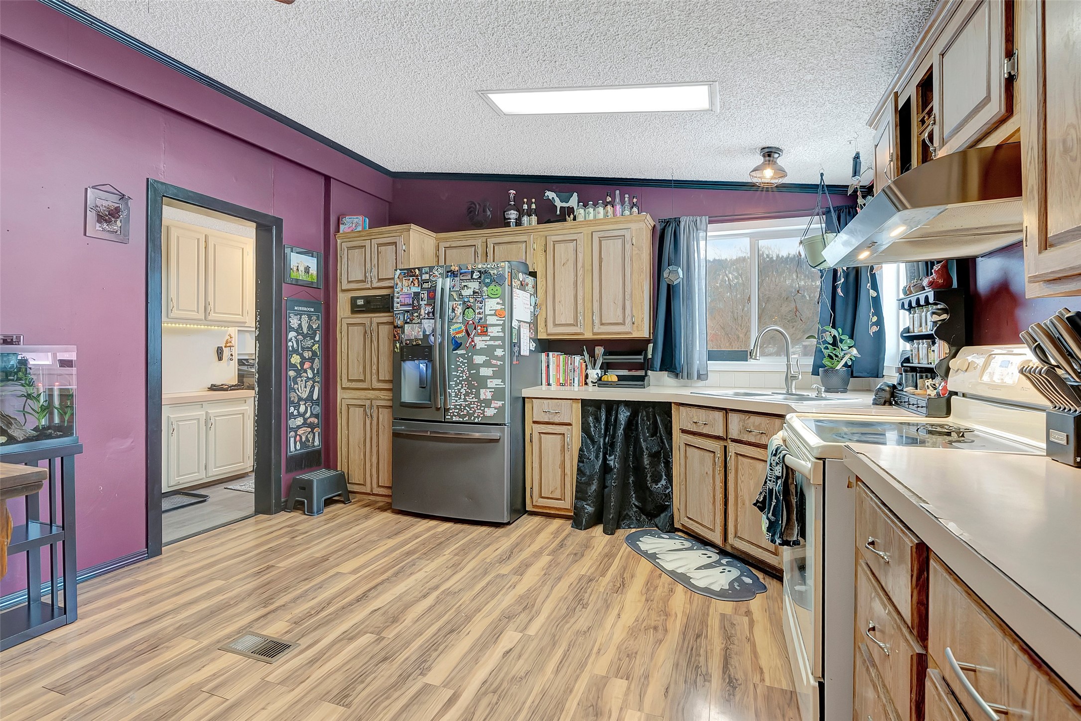 20370 US Highway 10 E