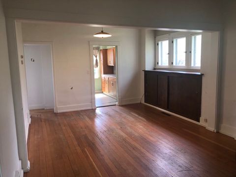 Photo of 125 1st Avenue SE, Cut Bank, MT 59427 (MLS # 30053414)