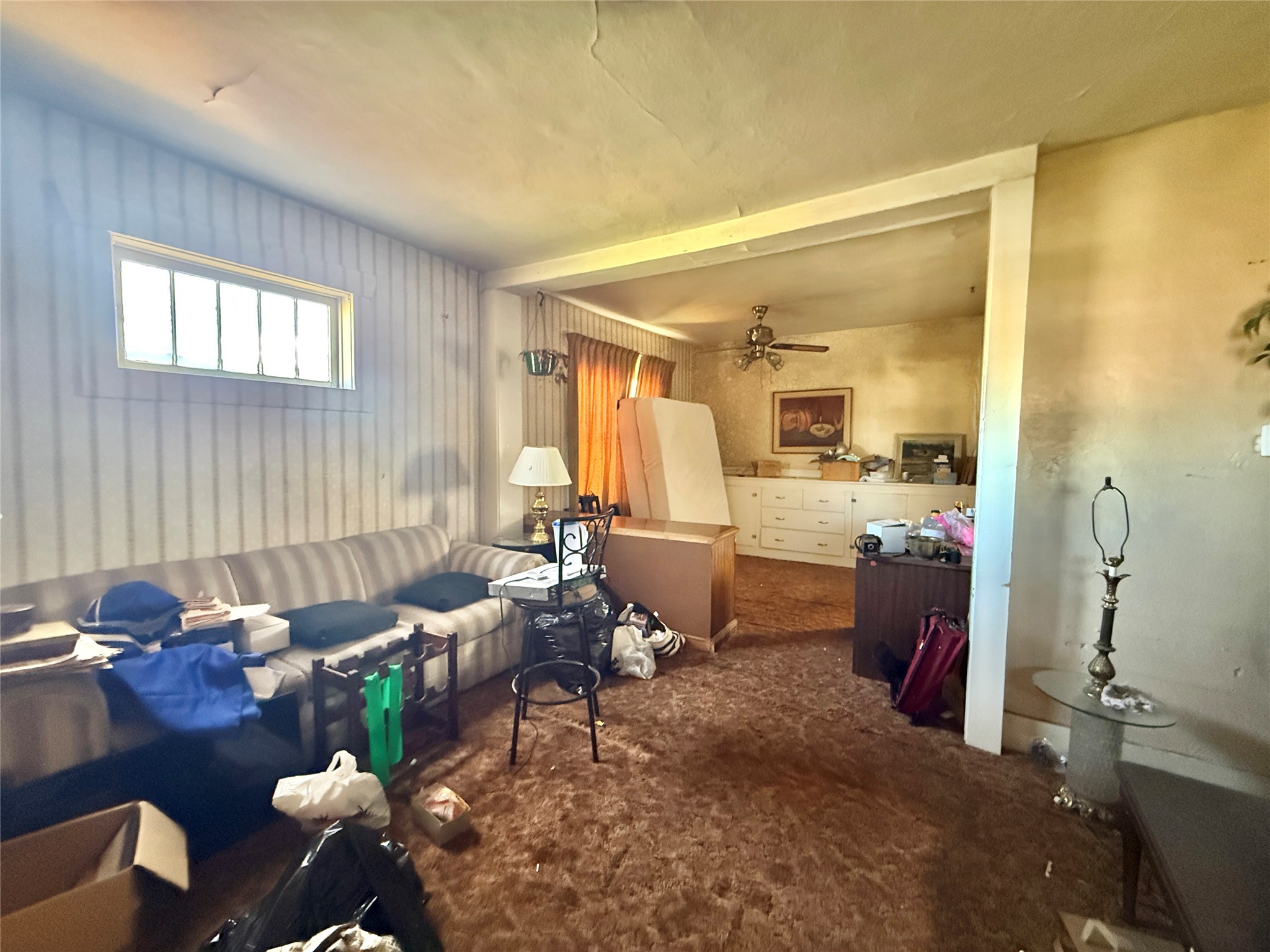 2011 Kensington Avenue