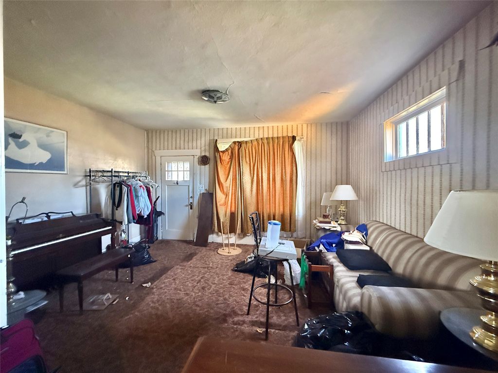 Photo of 2011 Kensington Avenue, Missoula, MT 59801 (MLS # 30068268)