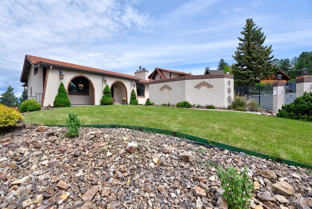 Photo of 1644 Gold Rush Avenue, Helena, MT 59601 (MLS # 30069819)