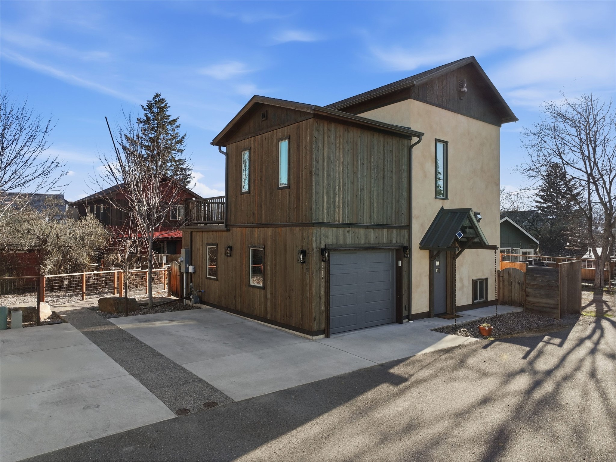 1515 N Dickens Street