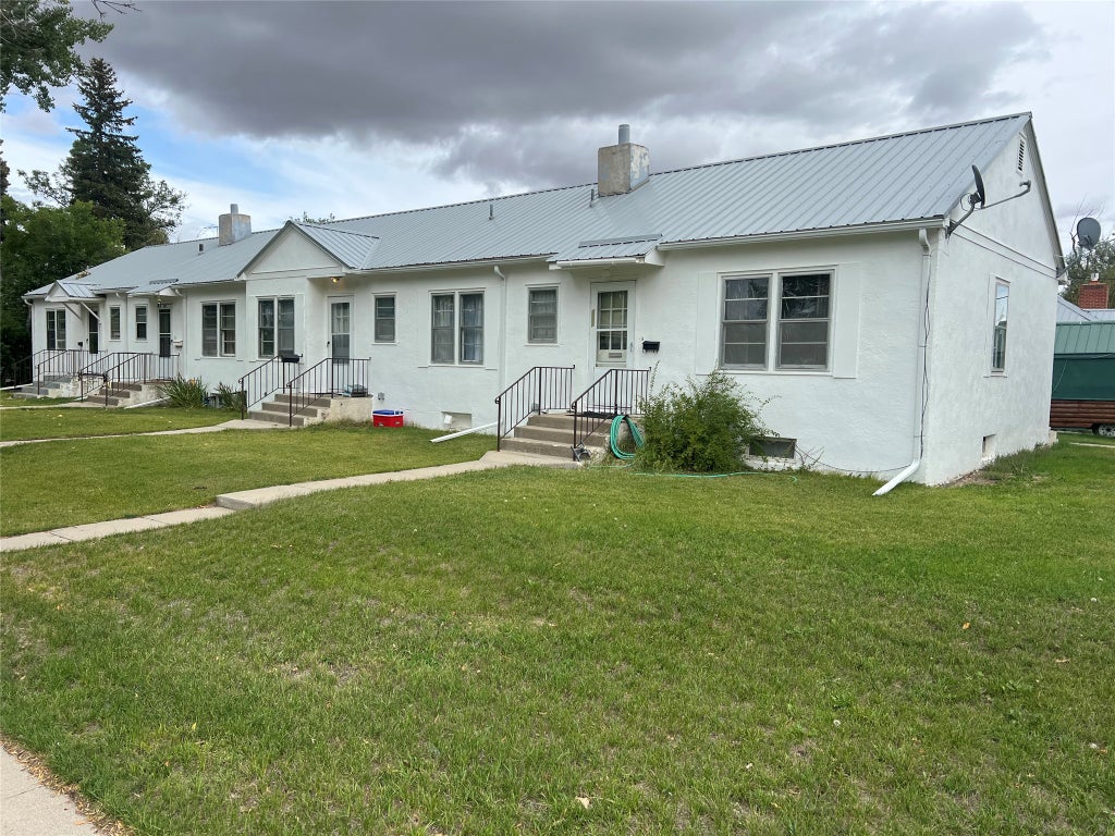 Photo of 317 S Delaware Street, Conrad, MT 59425 (MLS # 30078291)