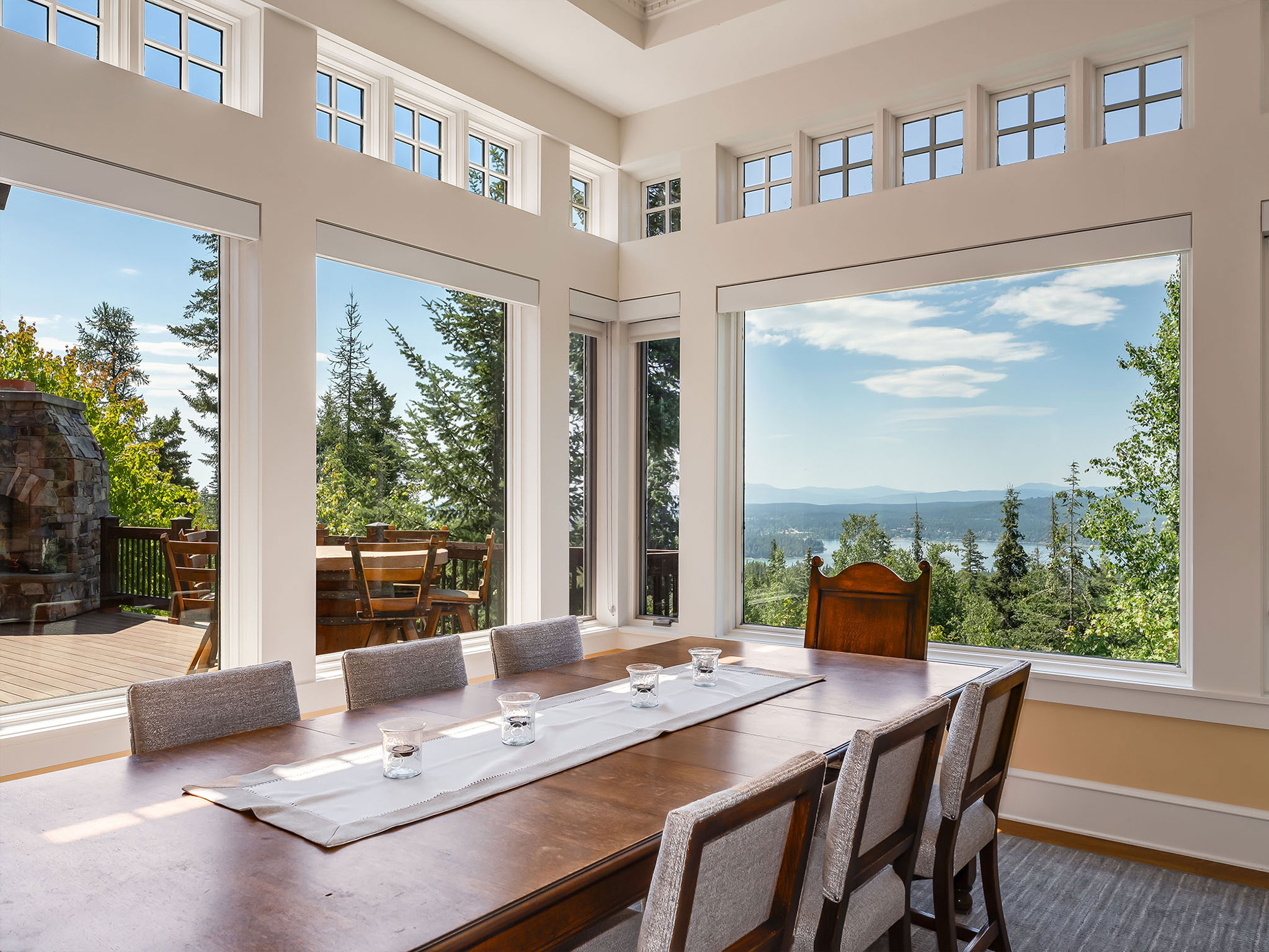 113 S Prairiesmoke Circle