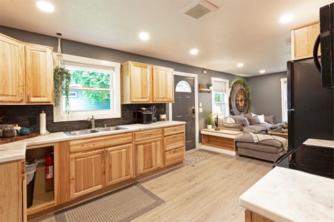 Tiny photo for 517, 517.5, 525 S 6th Street E, Missoula, MT 59801 (MLS # 30073165)