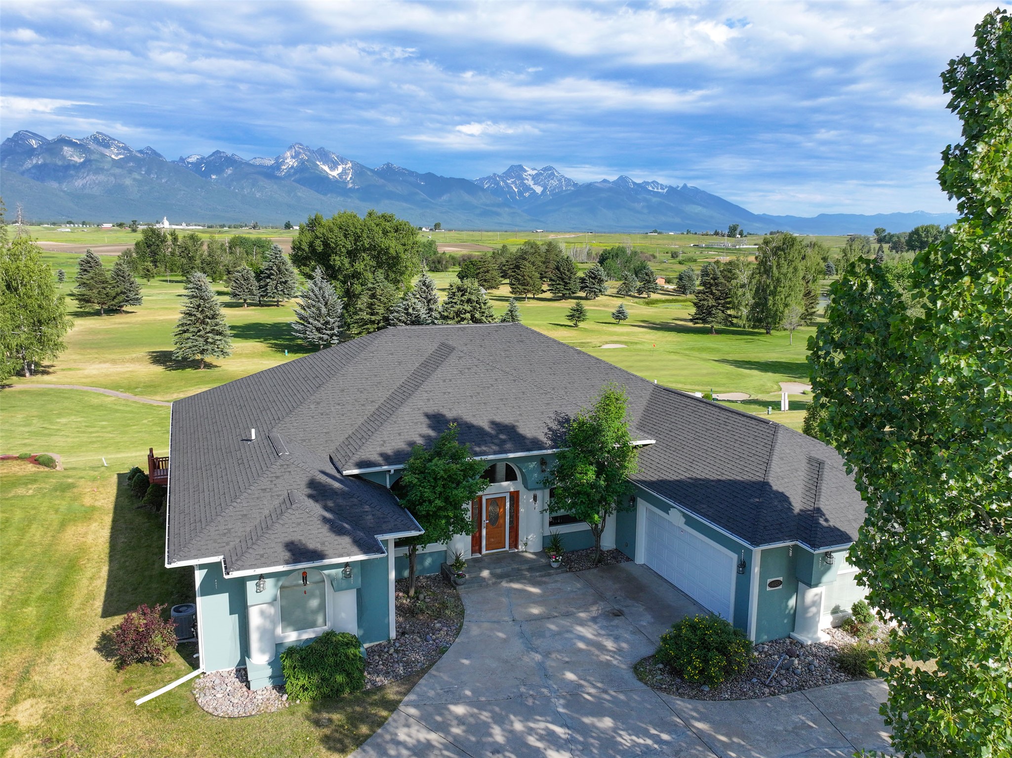 Ronan, Montana 59864, United States, 5 Bedrooms Bedrooms, ,4 BathroomsBathrooms,Residential,Active,154395
