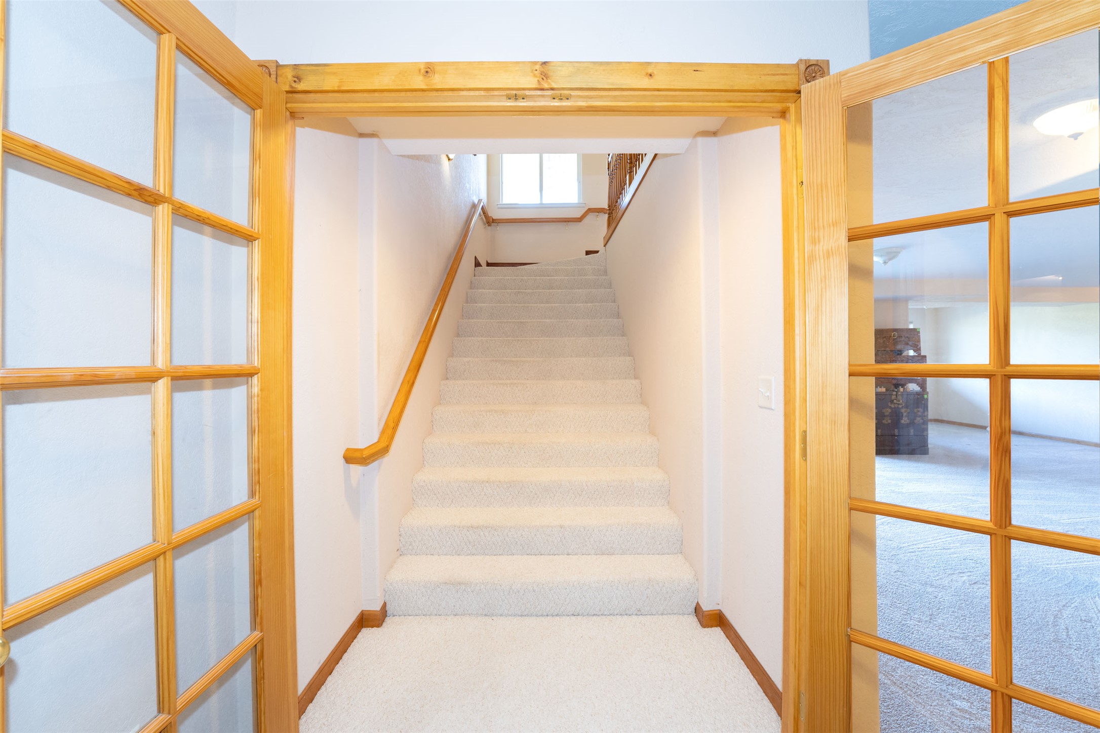 Ronan, Montana 59864, United States, 5 Bedrooms Bedrooms, ,4 BathroomsBathrooms,Residential,Active,154395