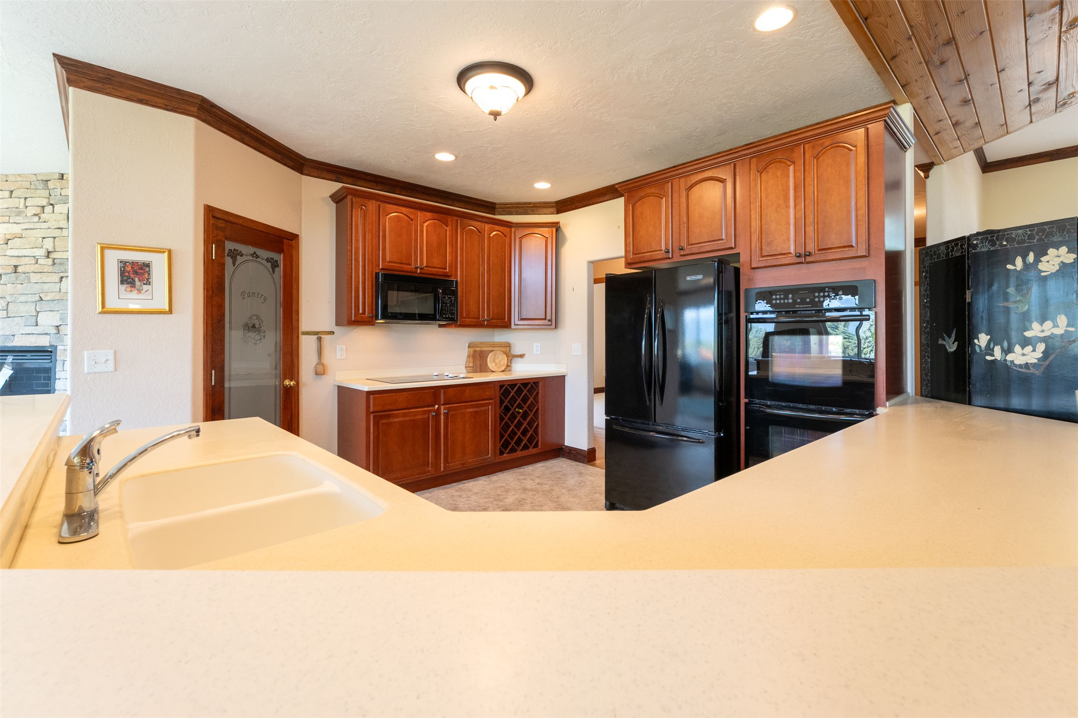 Ronan, Montana 59864, United States, 5 Bedrooms Bedrooms, ,4 BathroomsBathrooms,Residential,Active,154395