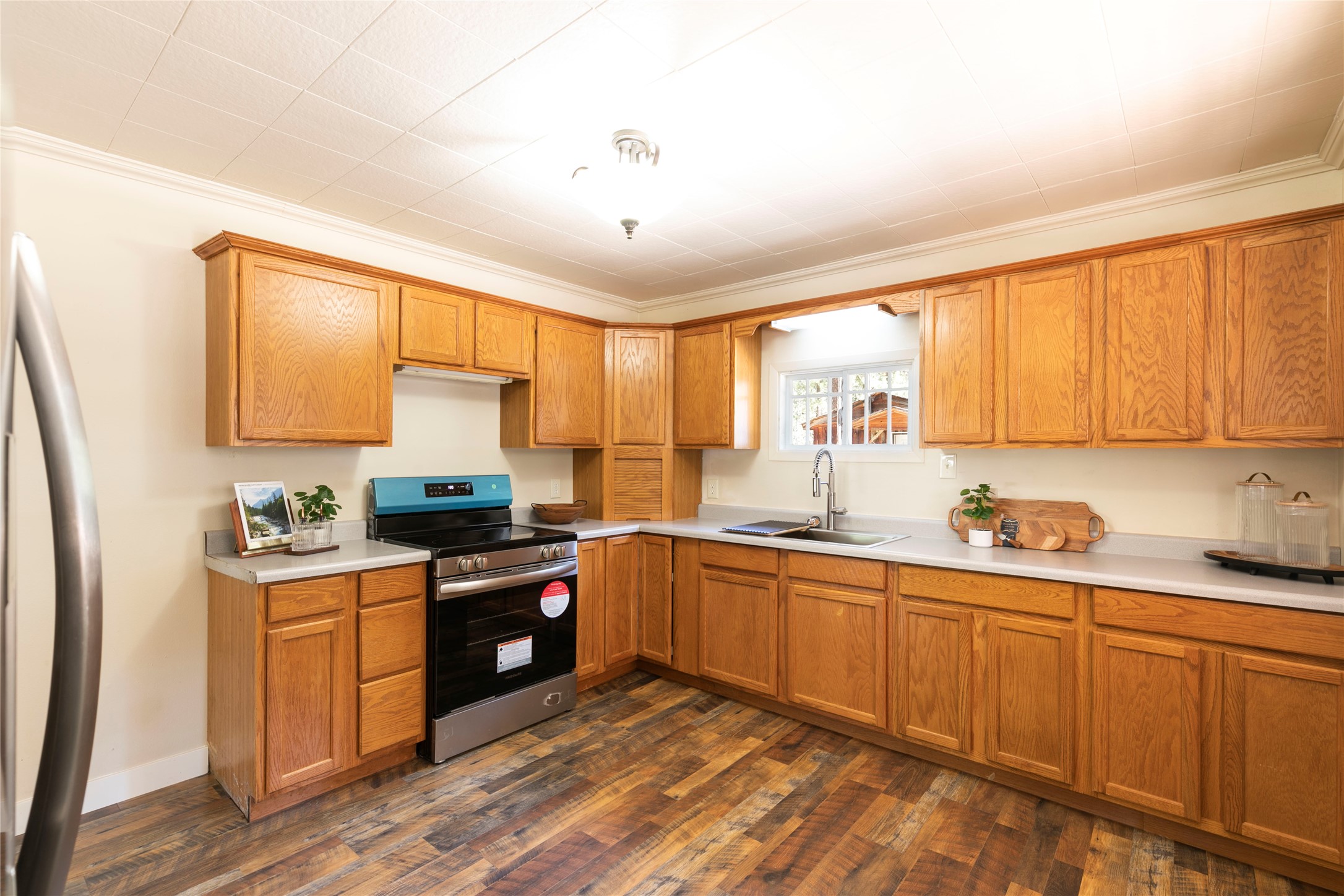 Huson, Montana 59846, United States, 2 Bedrooms Bedrooms, ,1 BathroomBathrooms,Residential,Active,210700