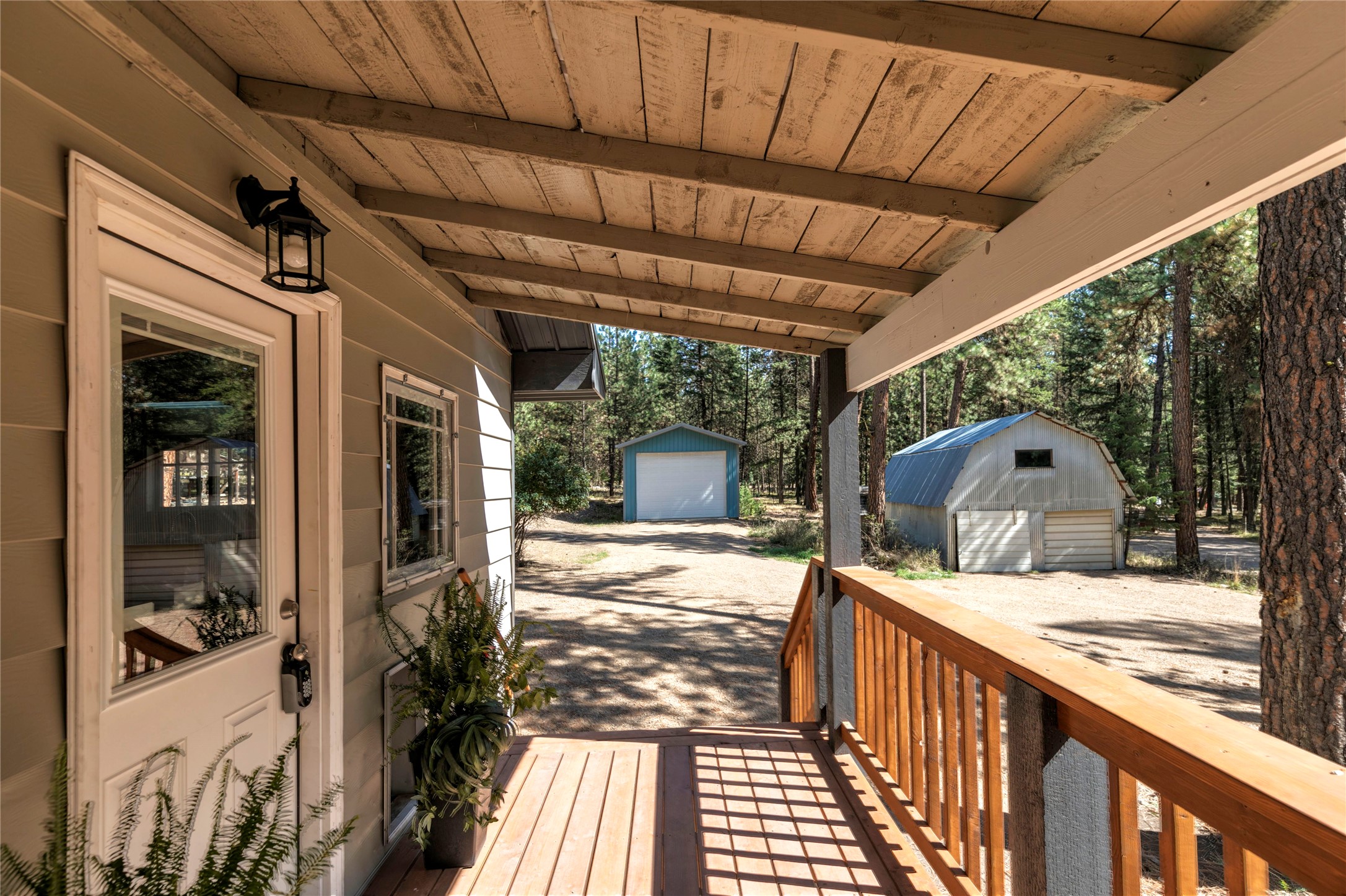 Huson, Montana 59846, United States, 2 Bedrooms Bedrooms, ,1 BathroomBathrooms,Residential,Active,210700