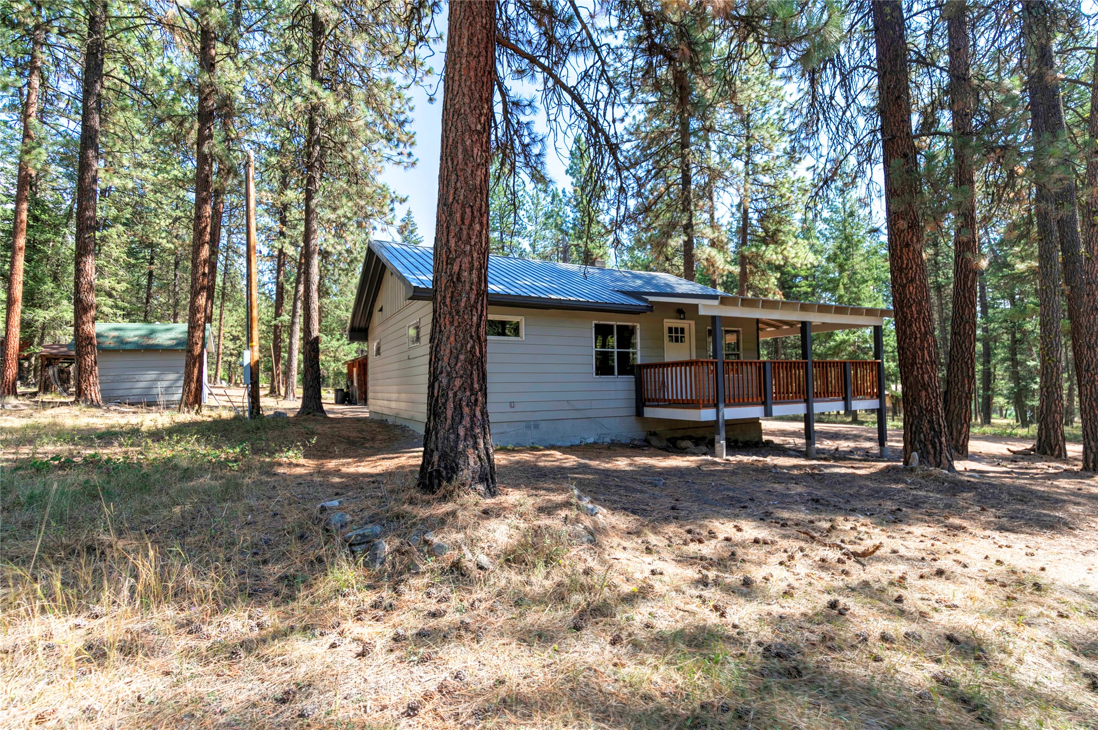 Huson, Montana 59846, United States, 2 Bedrooms Bedrooms, ,1 BathroomBathrooms,Residential,Active,210700