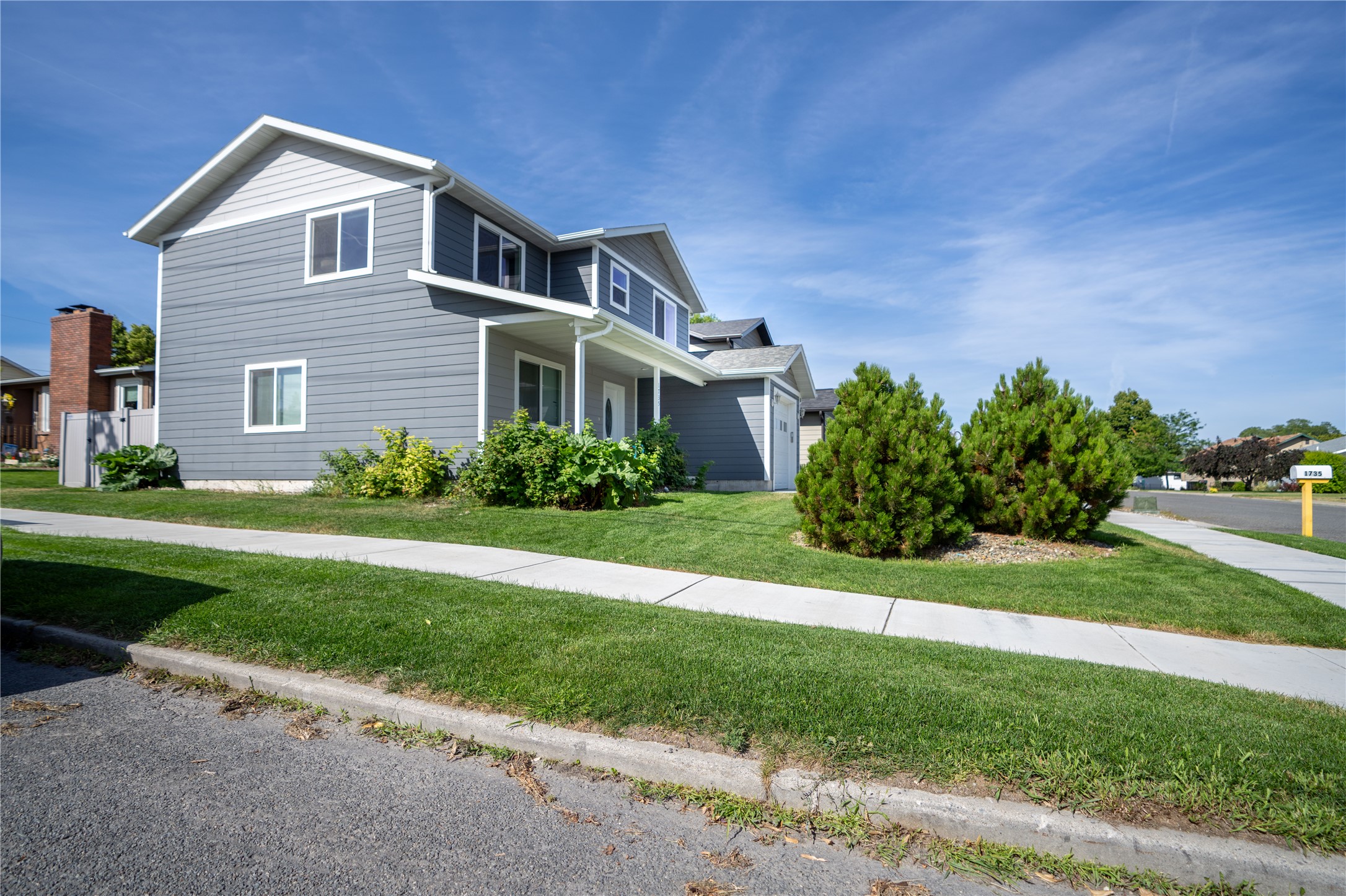 1735 Livingston Avenue