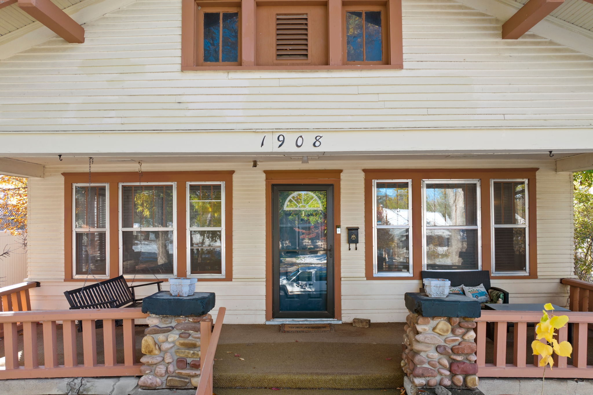 1908 Central Avenue