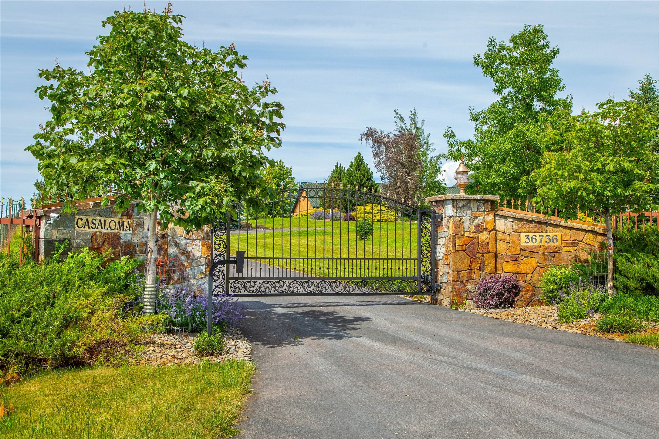 36736 Viewpoint Drive