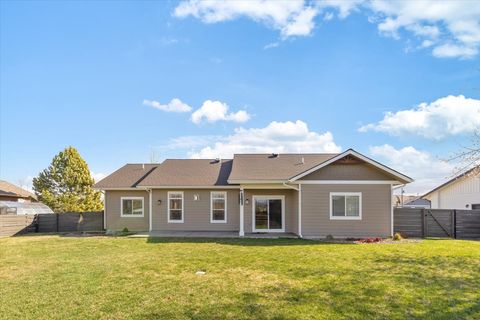 Tiny photo for 186 Lazy Creek Way, Kalispell, MT 59901 (MLS # 30064942)