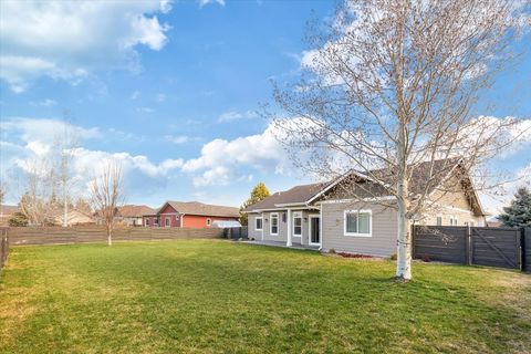 Tiny photo for 186 Lazy Creek Way, Kalispell, MT 59901 (MLS # 30064942)