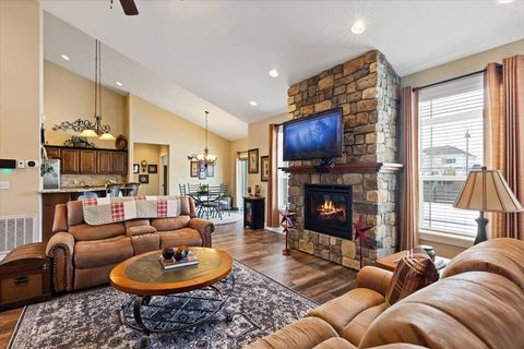Tiny photo for 186 Lazy Creek Way, Kalispell, MT 59901 (MLS # 30064942)