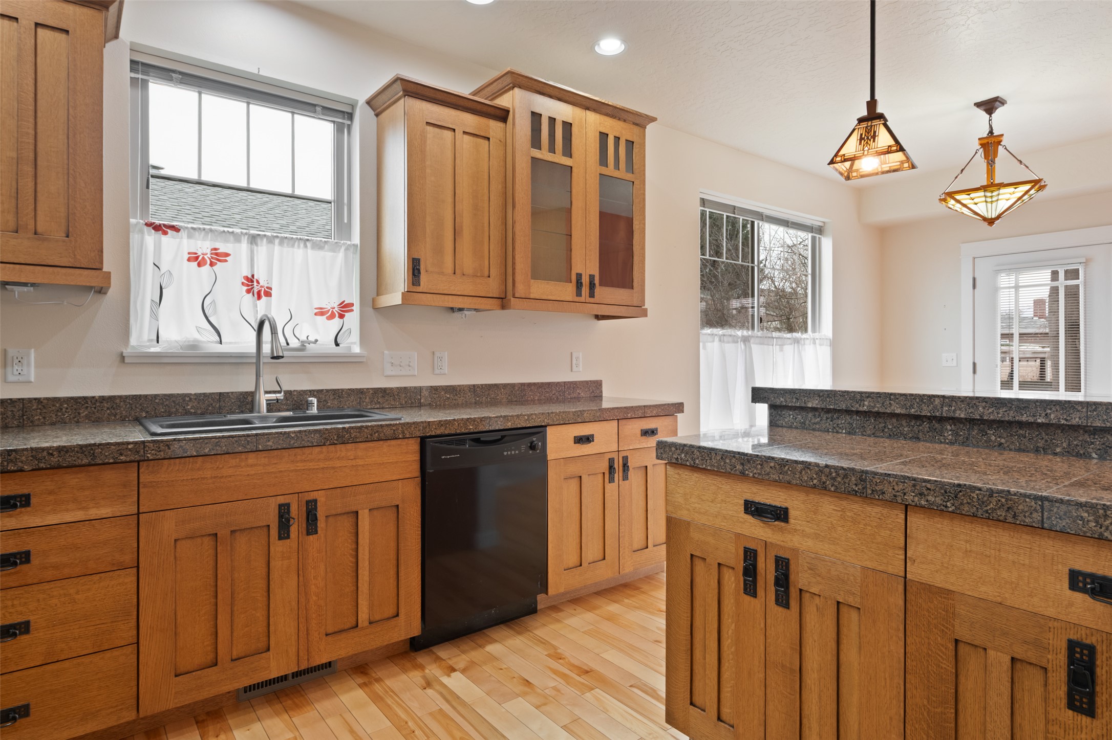 2211 S Russell Street A