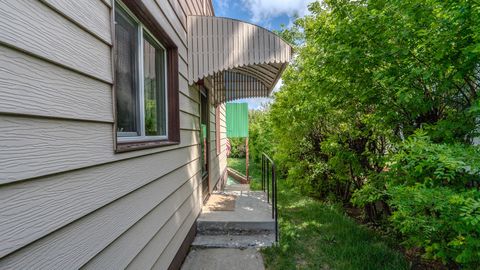 Tiny photo for 1004 12th Avenue, Helena, MT 59601 (MLS # 30070686)