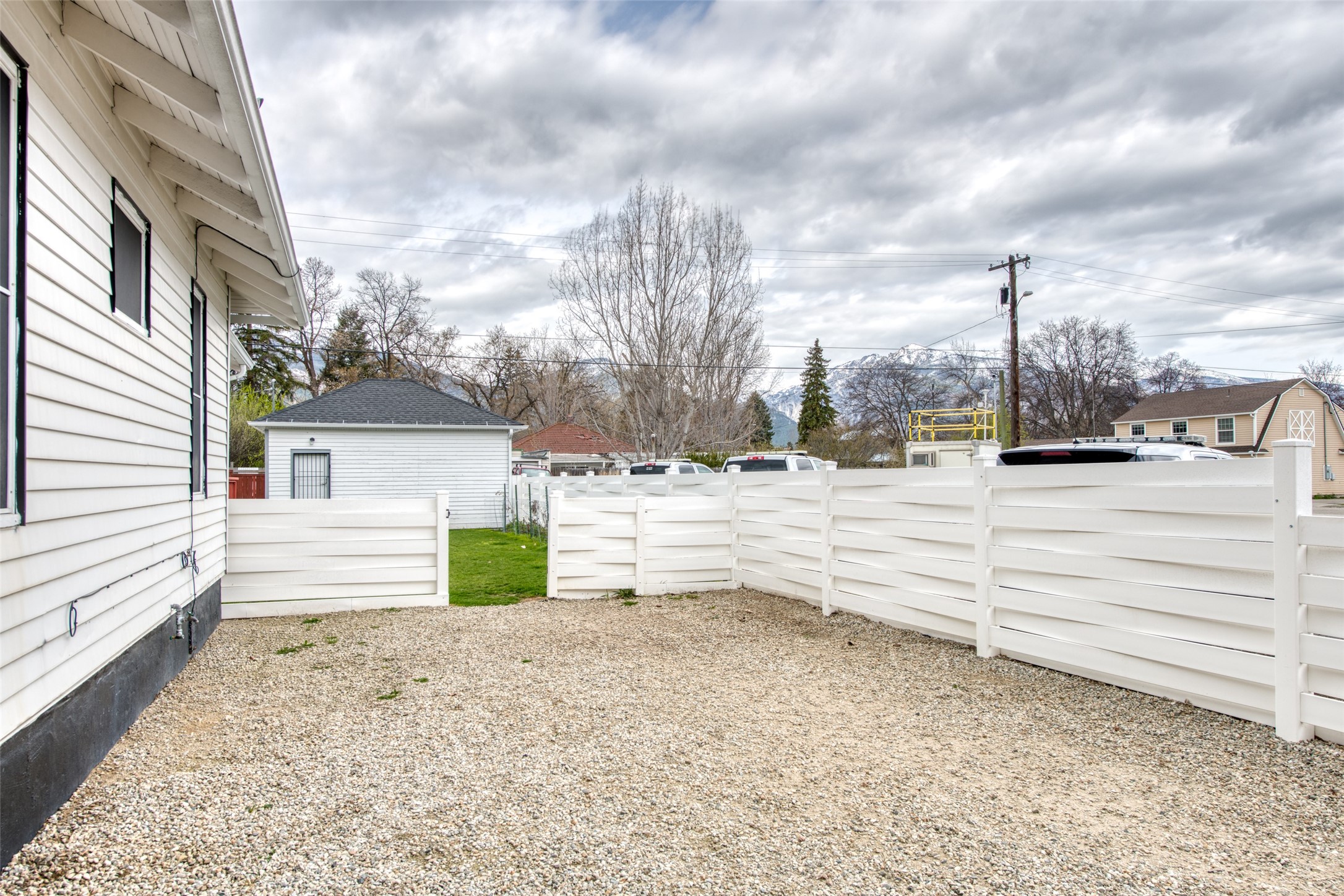 Hamilton, Montana 59840, United States, 2 Bedrooms Bedrooms, ,2 BathroomsBathrooms,Residential,Pending,59840