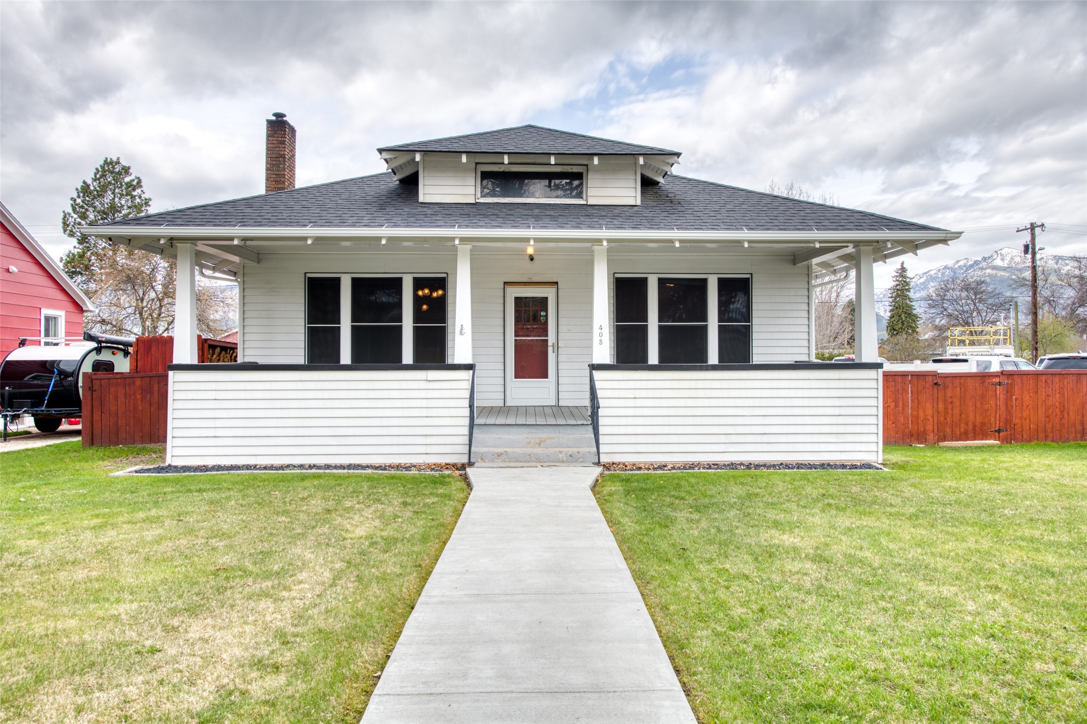 Hamilton, Montana 59840, United States, 2 Bedrooms Bedrooms, ,2 BathroomsBathrooms,Residential,Pending,59840