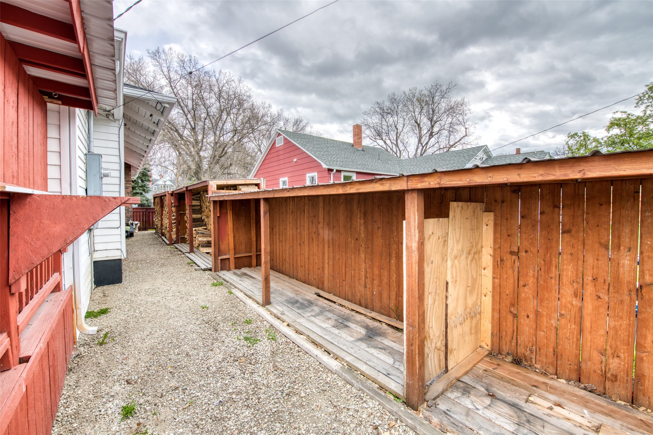 Hamilton, Montana 59840, United States, 2 Bedrooms Bedrooms, ,2 BathroomsBathrooms,Residential,Pending,59840