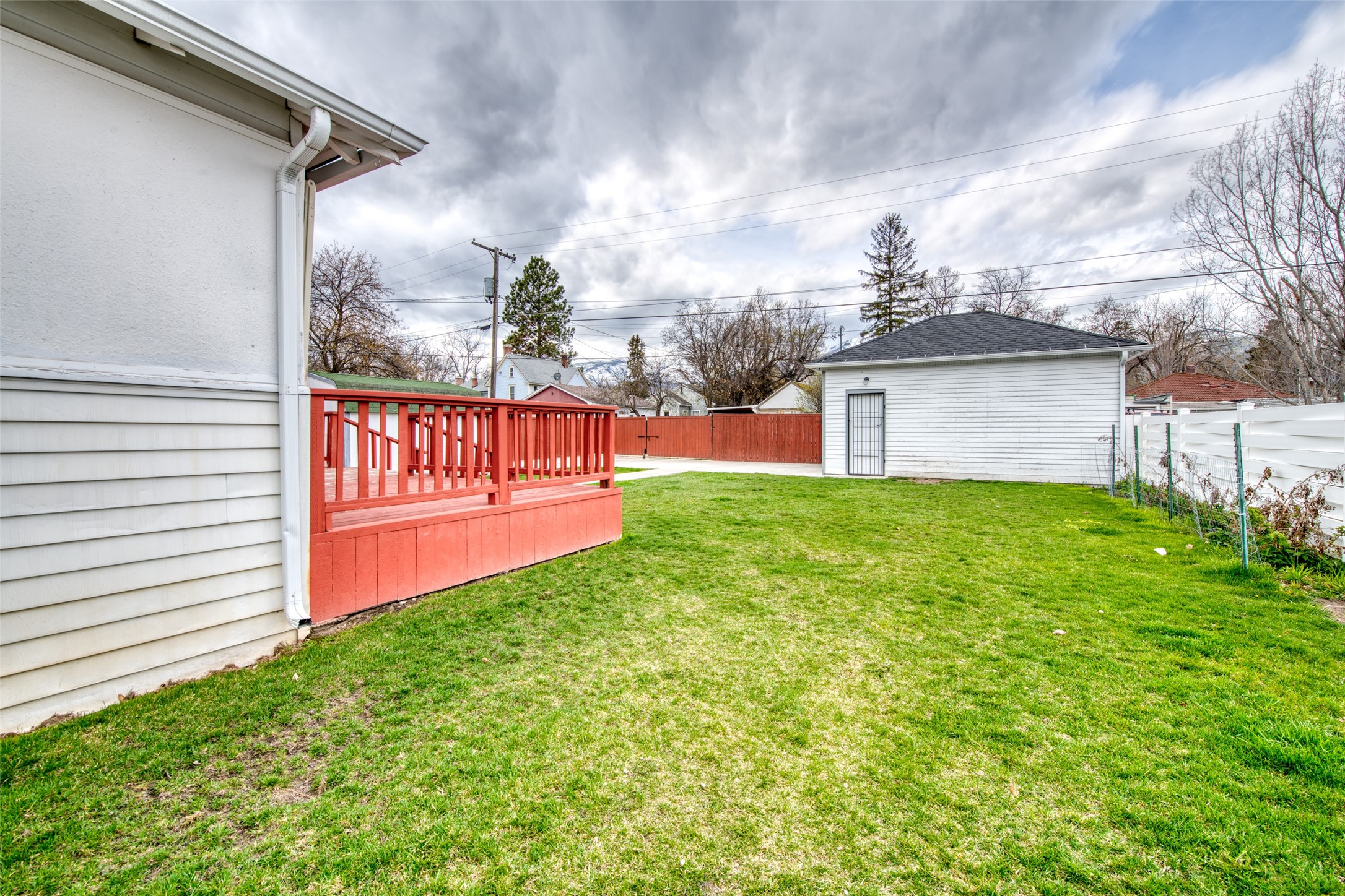 Hamilton, Montana 59840, United States, 2 Bedrooms Bedrooms, ,2 BathroomsBathrooms,Residential,Pending,59840