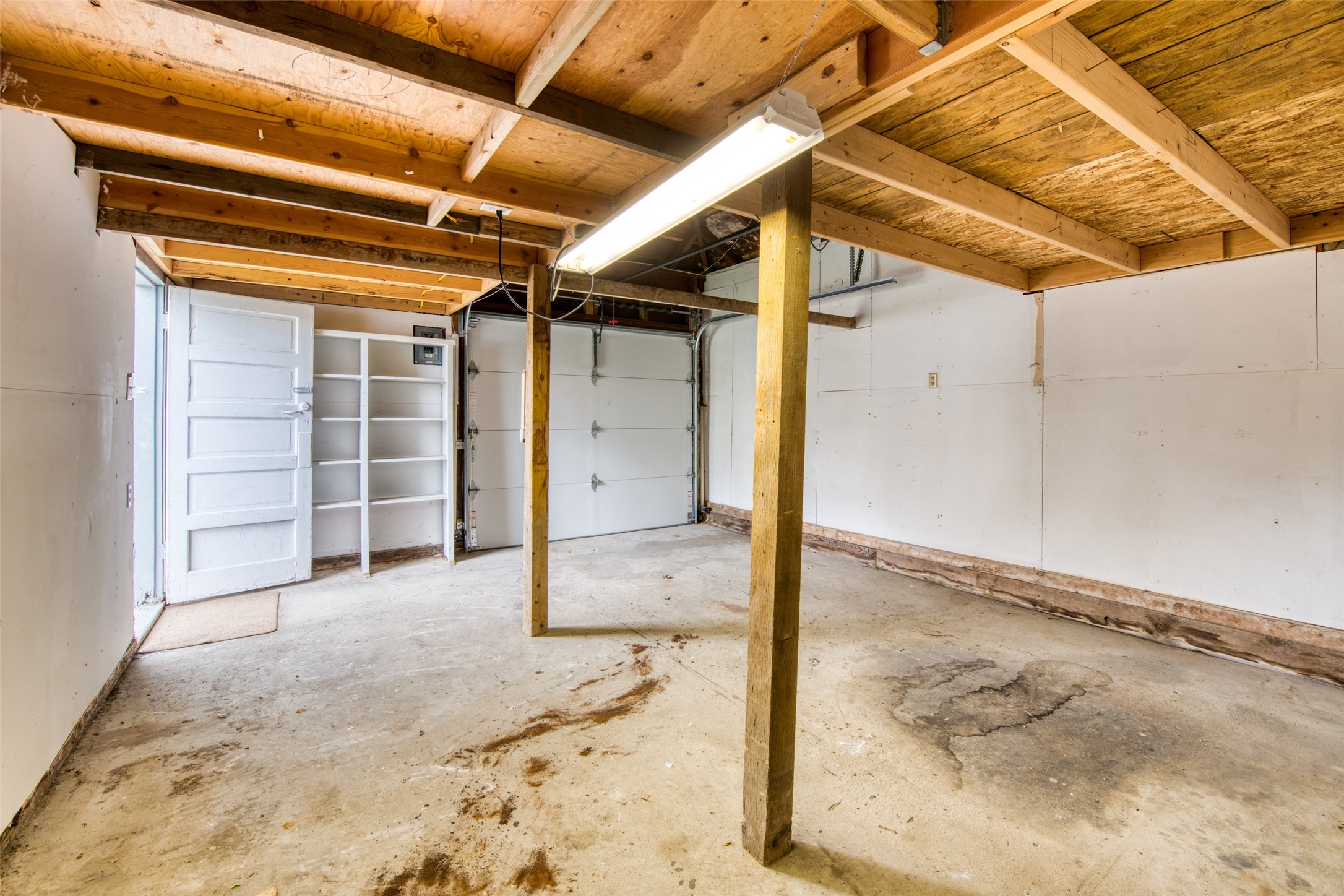 Hamilton, Montana 59840, United States, 2 Bedrooms Bedrooms, ,2 BathroomsBathrooms,Residential,Pending,59840