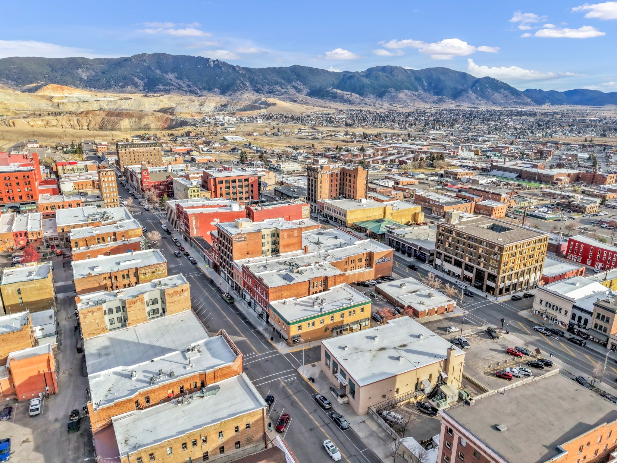 68 W Broadway Street