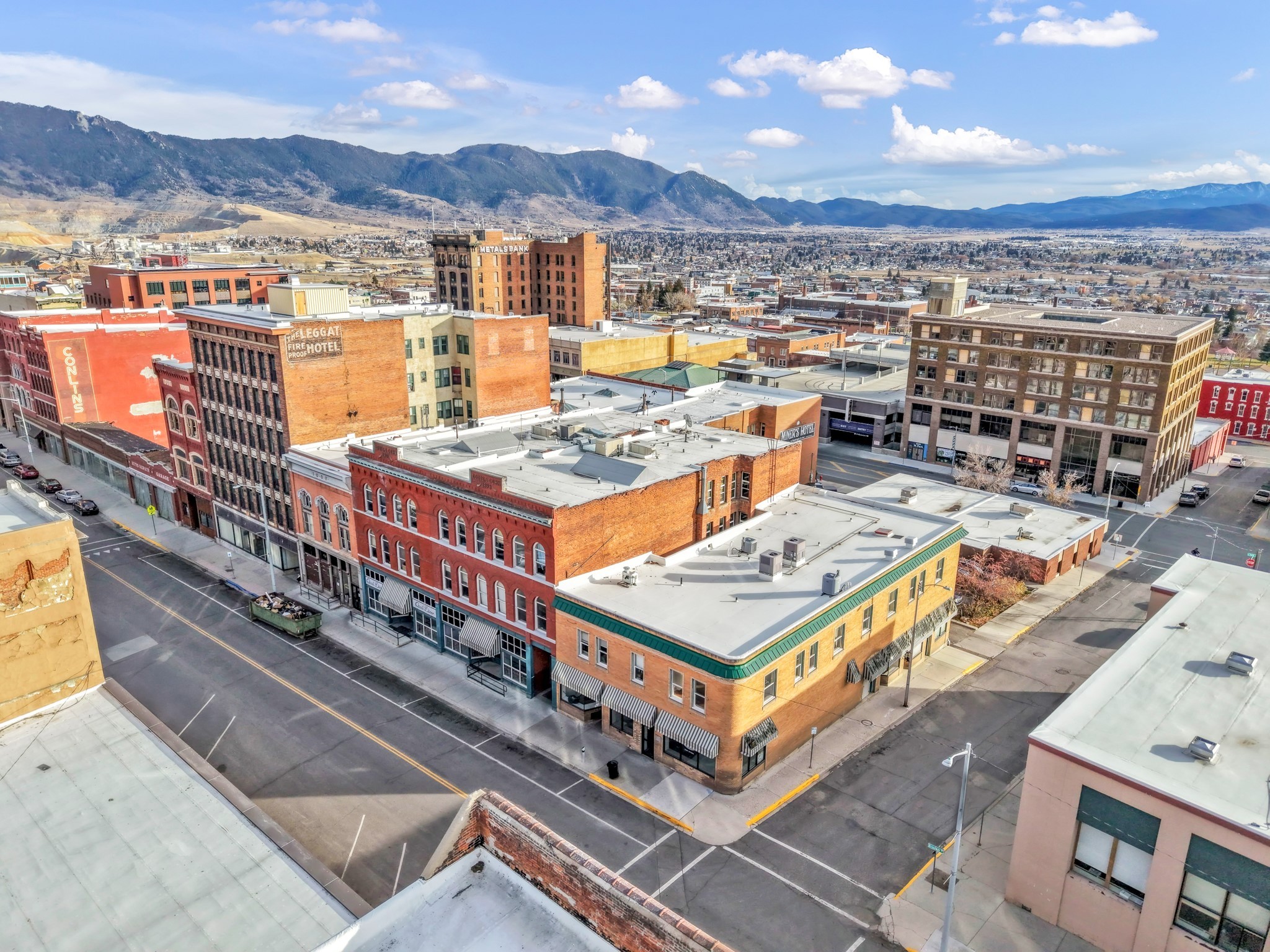 68 W Broadway Street