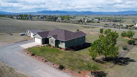 Photo of 4599 Emerald Ridge Loop, Helena, MT 59602 (MLS # 30071369)