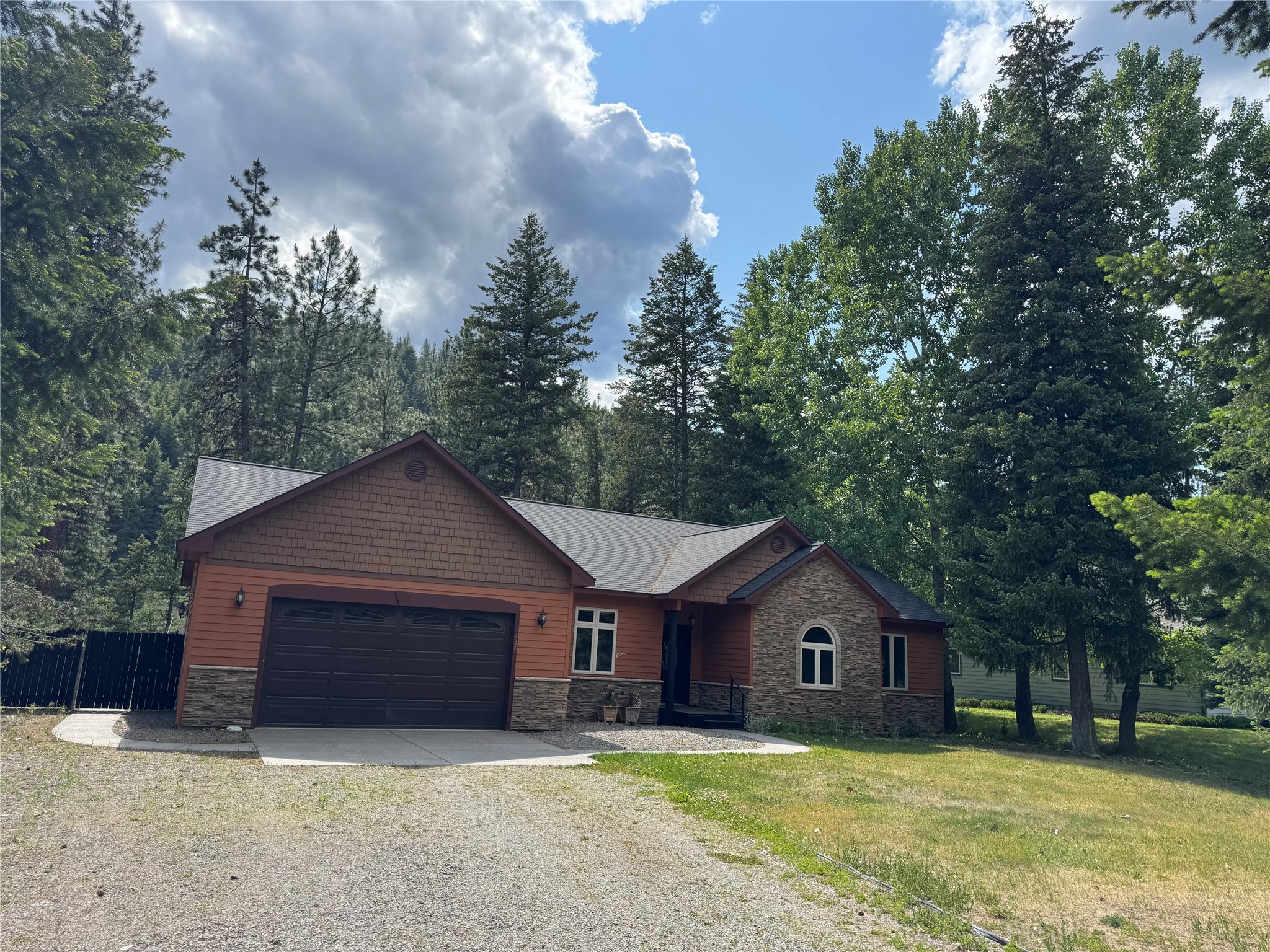 638 Trestle Creek Drive