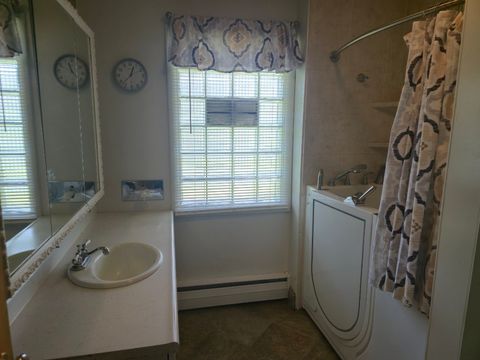 Tiny photo for 2526 Locust Street, Butte, MT 59701 (MLS # 30067942)