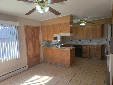 Tiny photo for 2526 Locust Street, Butte, MT 59701 (MLS # 30067942)