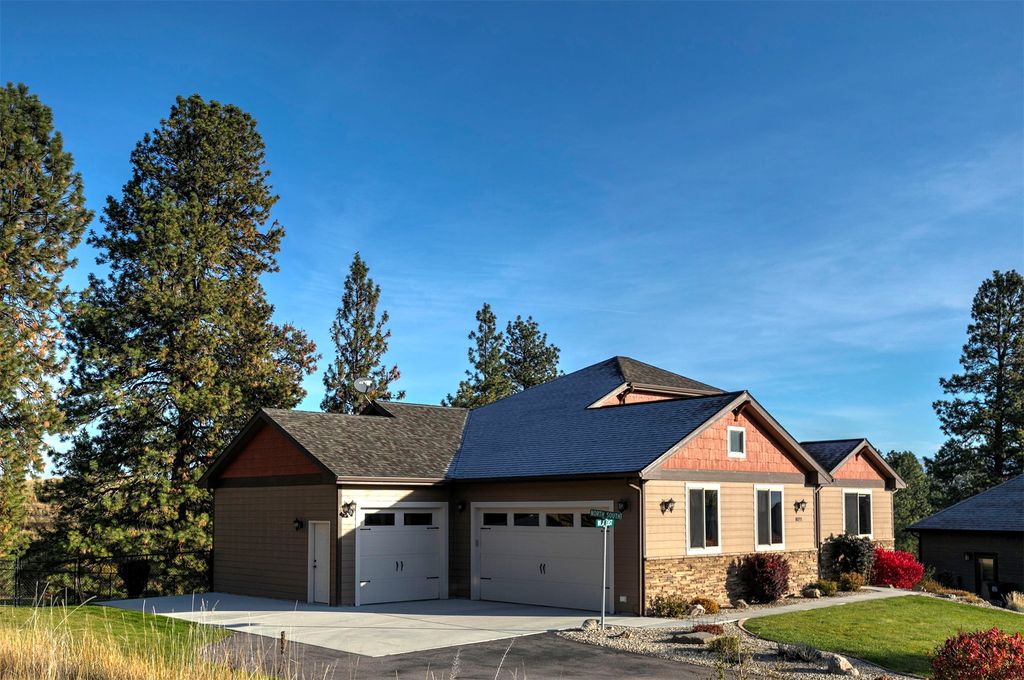 Photo of 10291 Coulter Pine Street, Lolo, MT 59847 (MLS # 30071119)